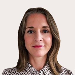 Kiri Howes Kiri Howes - Senior Tutor and Year 2 LLB Year Head